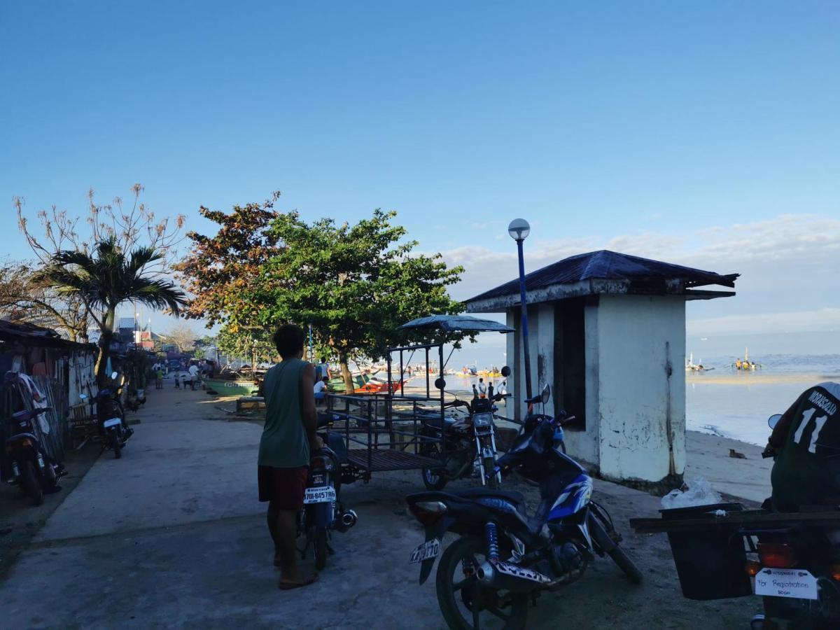 Two Crazy Monkeys Hotel Bakhawan Exterior photo